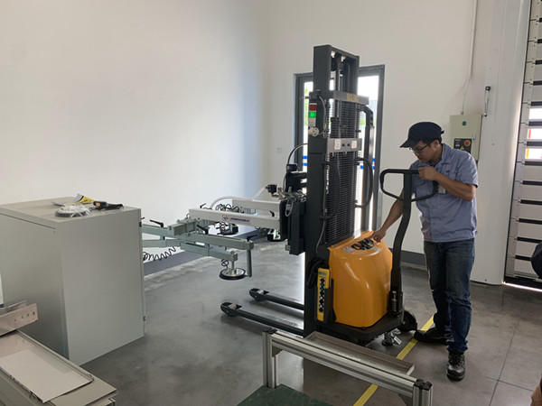 真空91短视频在线播放搬运车|卷料搬运车